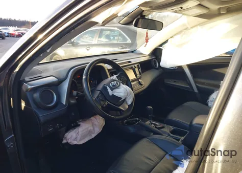 2018 Toyota Rav4 Xle from USA, damaged, VIN JTMRFREV6JJ739951